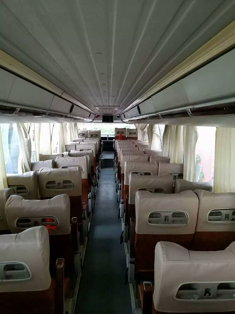 55座豪华大巴